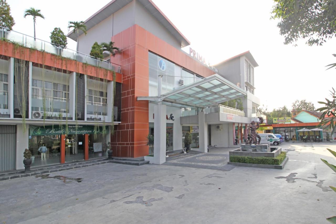 Reddoorz Premium Near Sleman City Hall Yogyakarta Luaran gambar