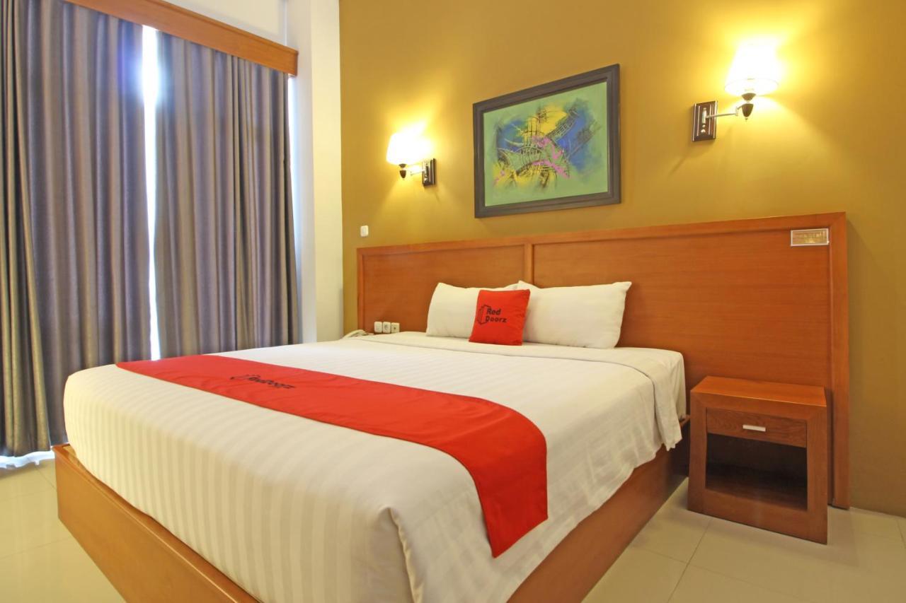 Reddoorz Premium Near Sleman City Hall Yogyakarta Luaran gambar